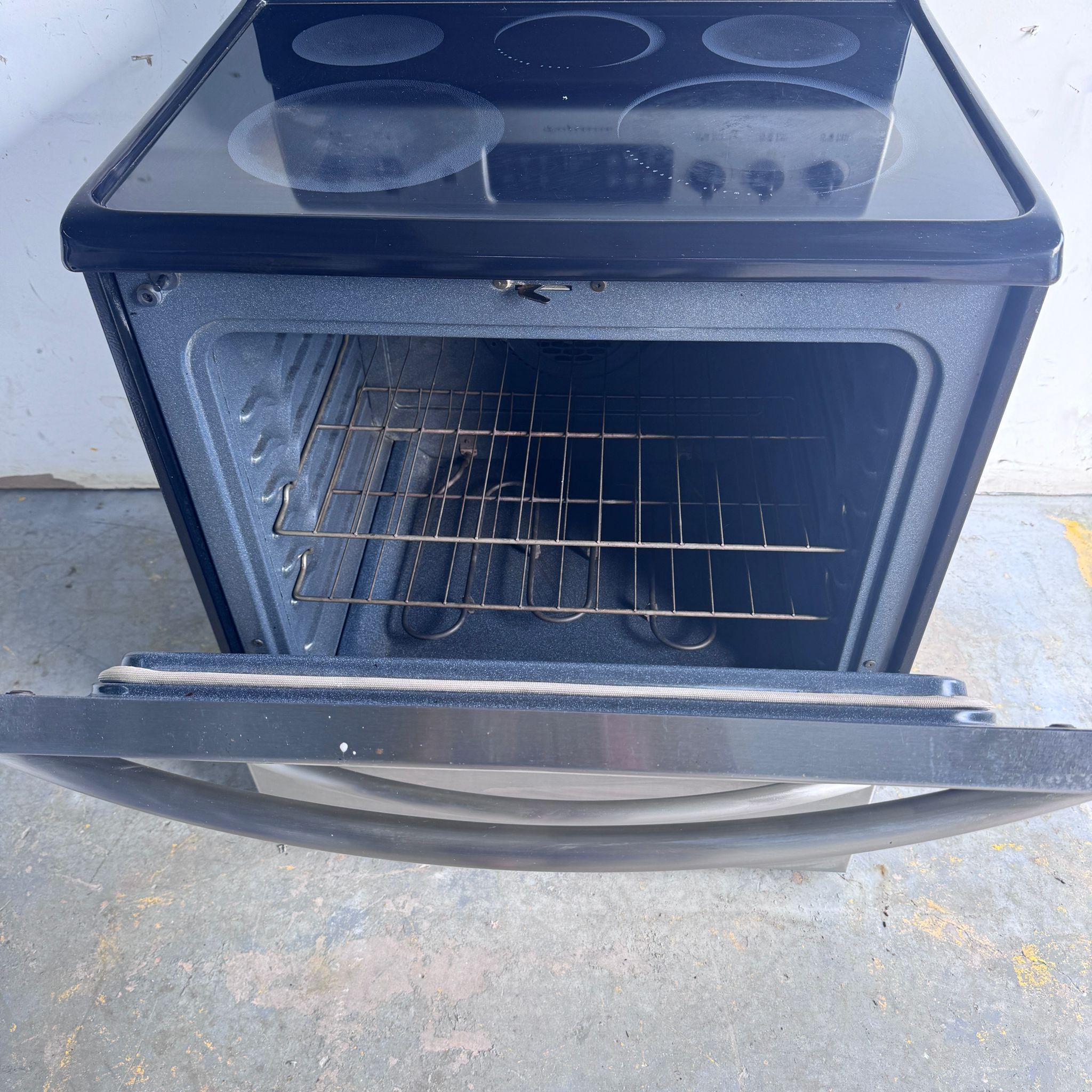 Frigidaire Stainless Steel Electric Stove Frigidaire Stainless Steel Electric Stove
